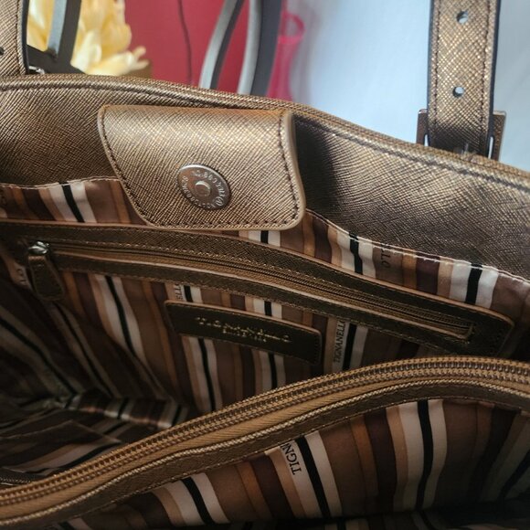 TIGANELLO ~ Genuine Leather Handbag Tote Purse ~ Metallic Shimmer ~ GORGEOUS - Picture 2 of 6